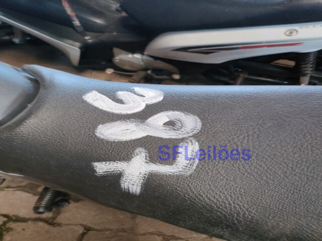 Honda CG 125 Titan ES 2002 Conservado