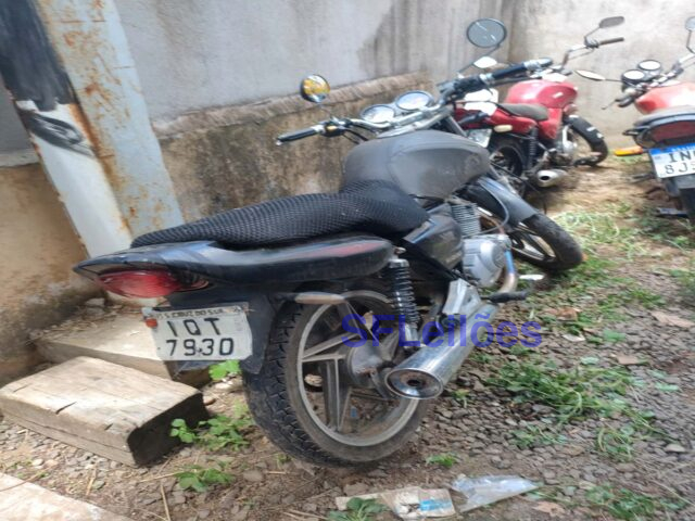 Suzuki EN125 Yes 2010 Conservado