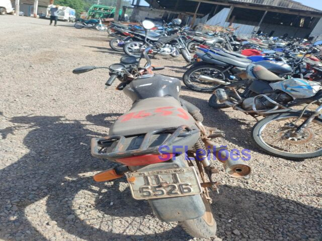 Veículo HONDA CG 125 Titan KS Honda CG 125 Titan KS 2004 Conservado 2004 em leilão