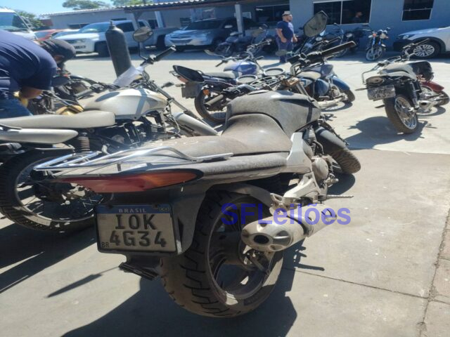 Veículo YAMAHA Fazer Yamaha Fazer YS250 2007/2008 Conservado 2008 em leilão